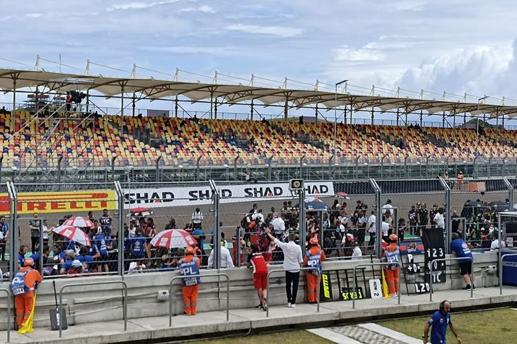 Suasana balapan race 1 WSBK Mandalika 2023