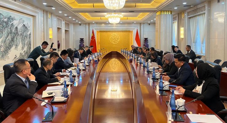 Menhub Ajak China Garap Kereta Otonom di IKN