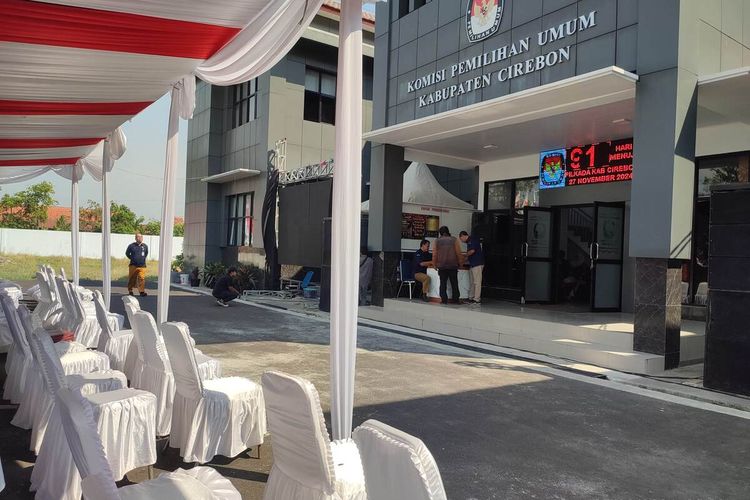 KPU Cirebon Buka Pendaftaran Pilkada, 2 Pasangan Petahana Siap 