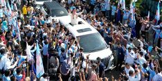 Disambut Ribuan Warga Babel, Prabowo Paparkan Sejumlah Programnya