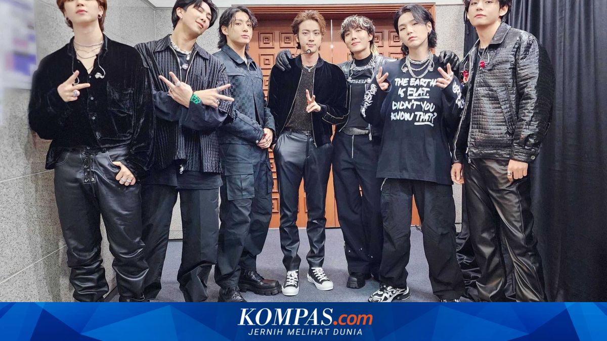 Protes Konser BTS Dibatalkan Usai Tiket Habis Terjual, Ratusan ARMY Demo ke Istana Chili