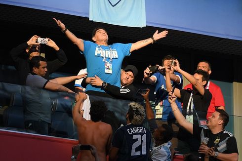 Sebelum Operasi Otak, Diego Maradona Ternyata Sempat Depresi karena Pandemi