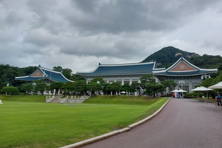 Gedung utama Istana Kepresidenan Korea Selatan, Cheongwadae atau juga dikenal dengan sebutan Blue House