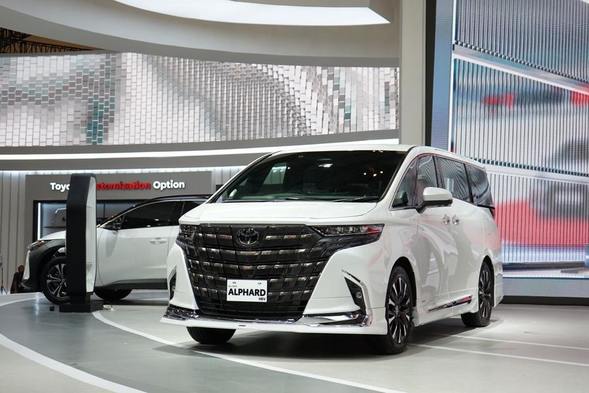 Penampilan All New Alphard. 