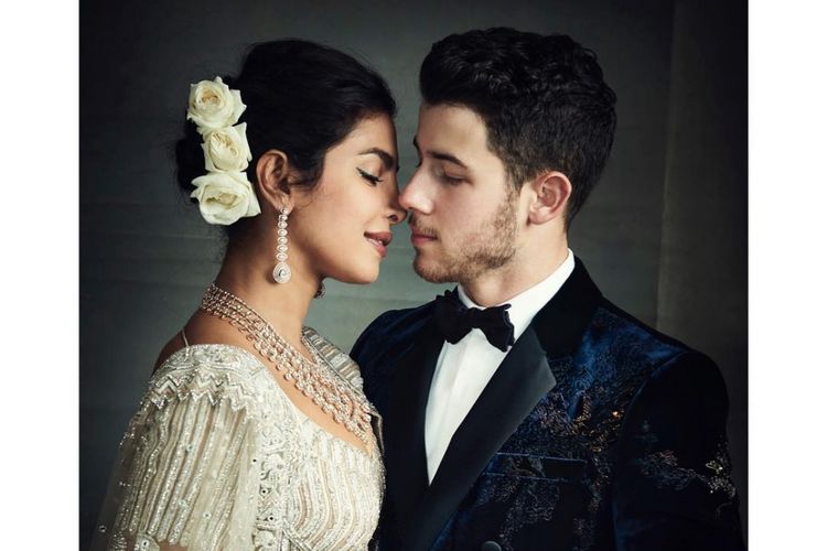Penampilan Priyanka Chopra dan Nick Jonas saat resepsi pernikahan mereka.