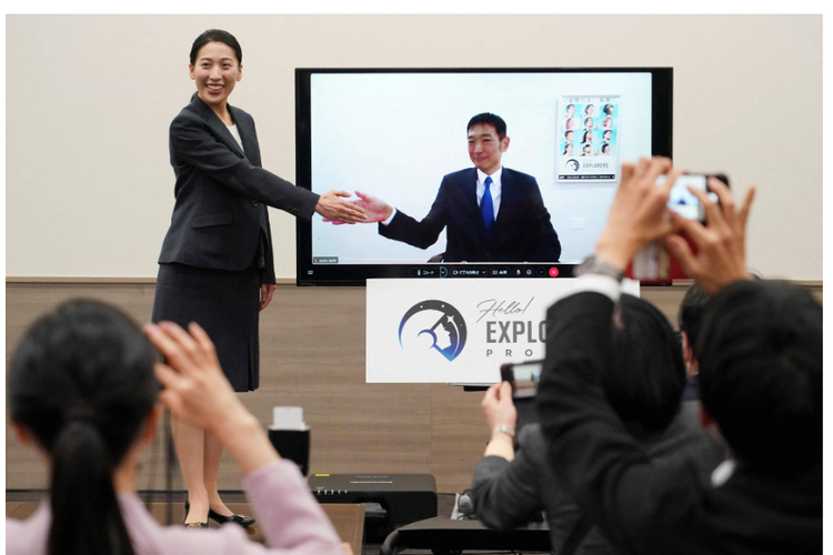 Tangkap layar foto Ayu Yoneda dan Makoto Suwa saat ditetapkan sebagai calon astronot Jepang oleh Jaxa