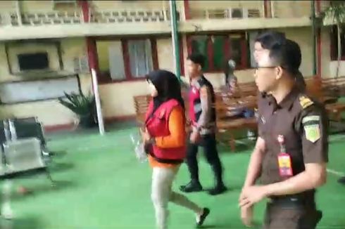 Terdakwa Pencabulan 17 Anak di Jambi Tetap Mengaku sebagai Korban