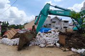 Takut Jebol Lagi, Warga Minta Perbaikan Tanggul di Pondok Kacang Prima Dipercepat