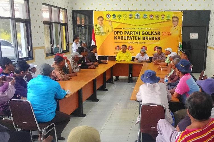Partai Politik di Kabupaten Brebes, Jawa Tengah mulai membuka pendaftaran dan penjaringan bakal calon bupati dan wakil bupati dalam Pilkada 2024, Kamis (2/5/2024). 