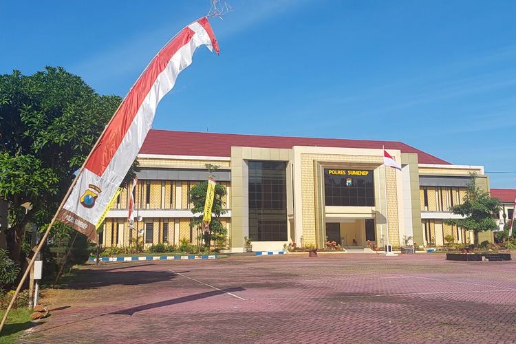 Kantor Polres Sumenep, Jawa Timur. 
