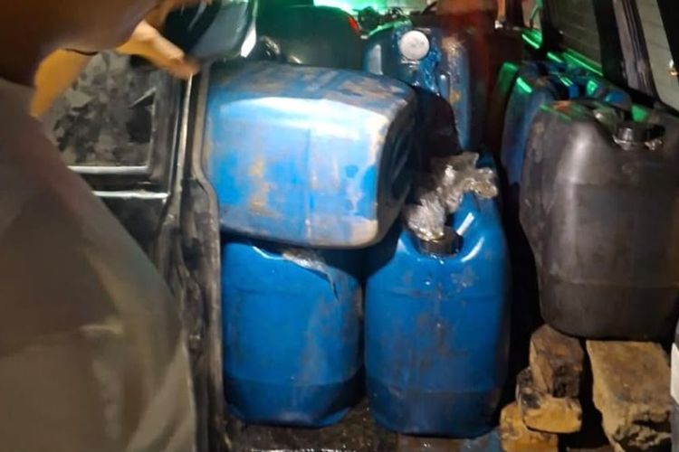 Polda Sulteng Sita 704 Liter Solar di Donggala, Usut Dugaan Penyalahgunaan BBM Subsidi