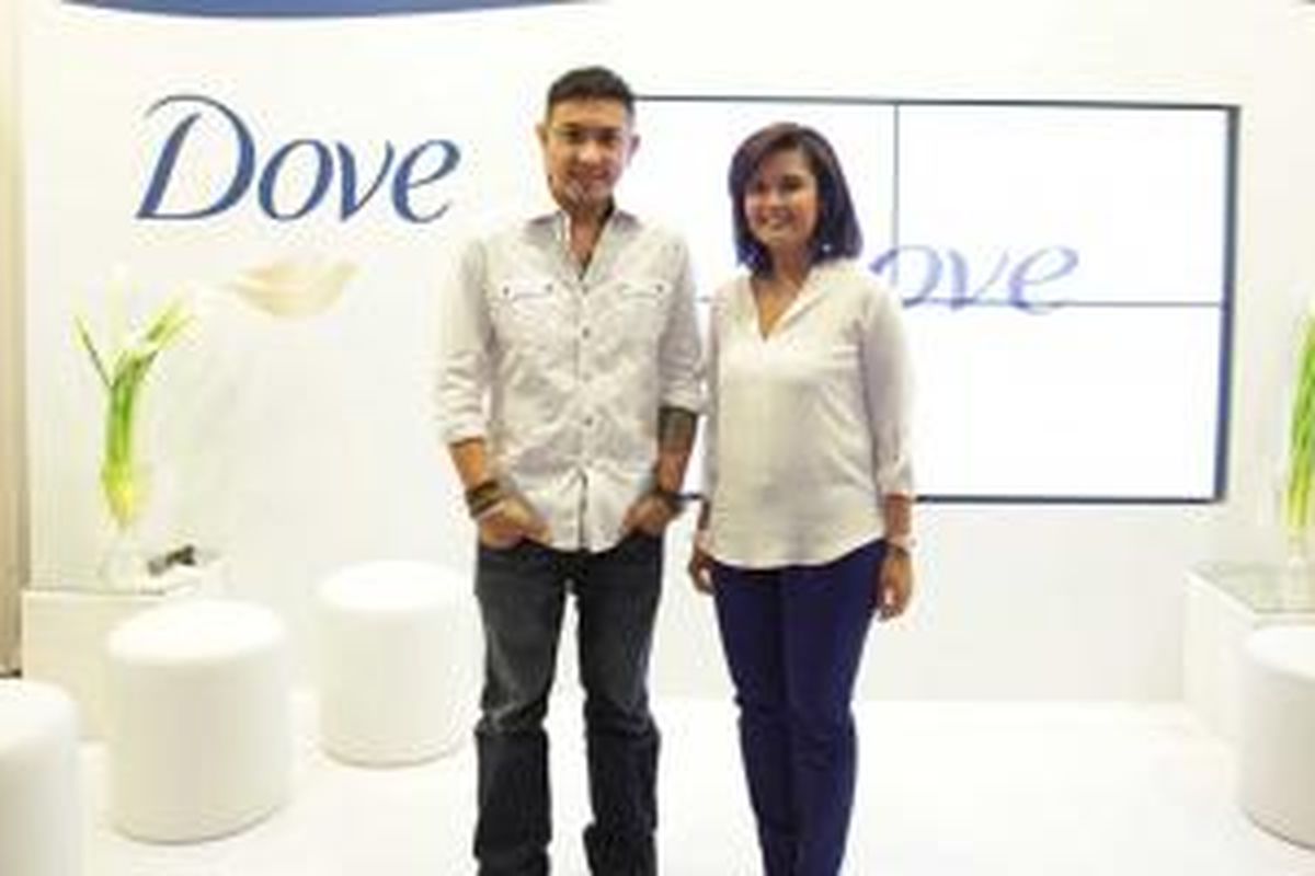 Dove meluncurkan kampanye Dove Real Beauty Campaign