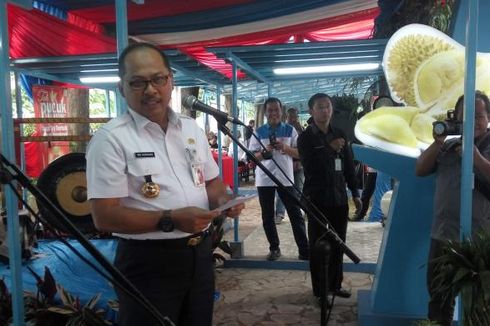 Wali Kota Jaksel Ingin Bantu Pedagang Durian di Kalibata Dapat BPJS