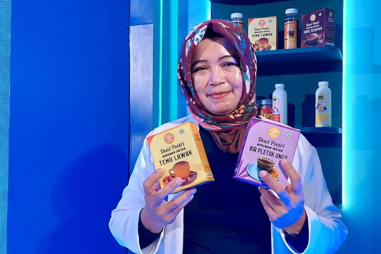 Yuliana Rosita Dewi produsen jamu dengan brand Dewi Poetri