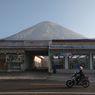 Melihat Lanskap Puncak Sindoro dari Minimarket Wonosobo, Mirip Gunung Fuji di Jepang