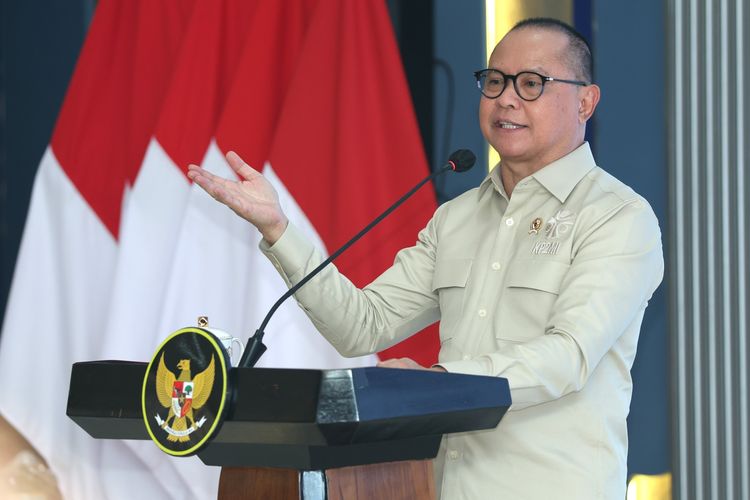 Setahun Menjabat, Menteri Mukhtarudin Perkuat Perlindungan dan Tingkatkan Kualitas Pekerja Migran Indonesia