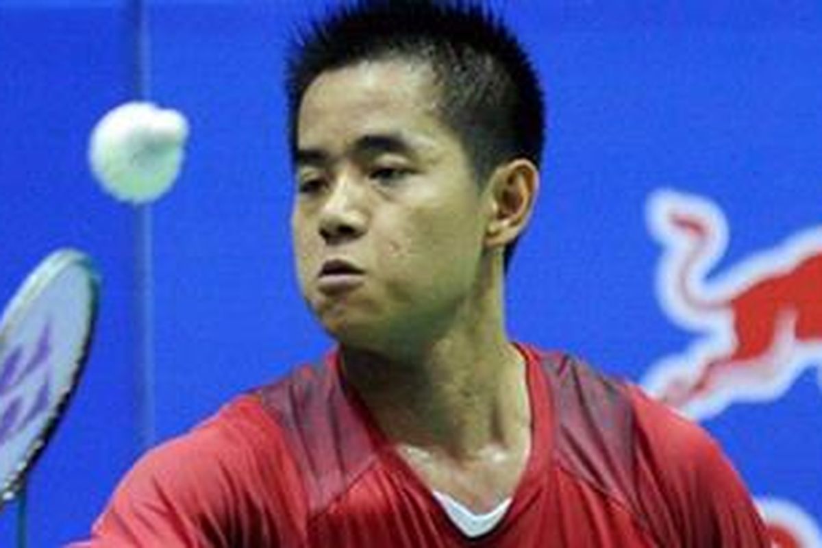 Tunggal putra Indonesia, Simon Santoso.