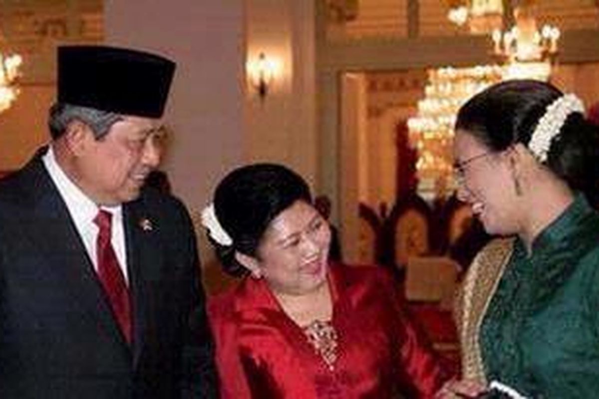 Presiden Susilo Bambang Yudhoyono bersama Ny Ani Yudhoyono