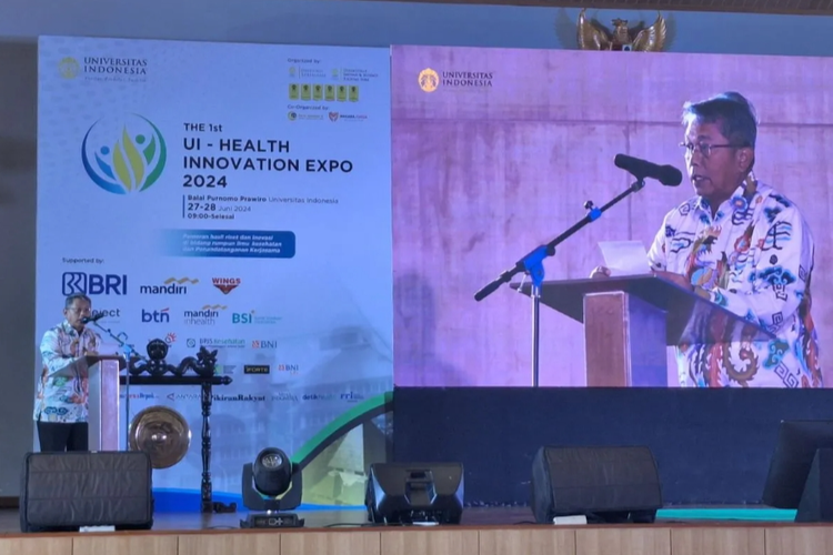 Wakil Rektor Bidang SDM dan Aset Universitas Indonesia Prof. Dr. Ir. Dedi Priadi, DEA, dalam acara UI Health Innovation Expo 2024. 