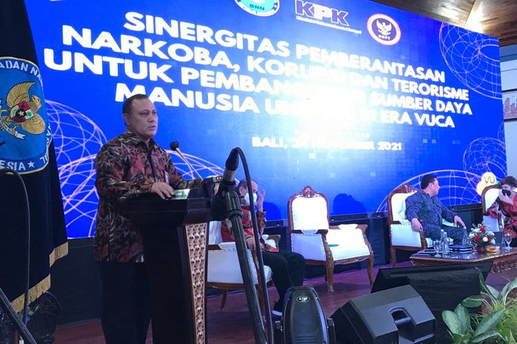 Firli Bahuri saat diskusi di Gedung PRG Polda Bali, Rabu (24/11/2021). .