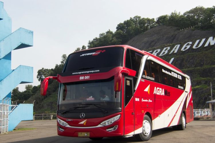 PO Agra Mas melayani perjalanan Jakarta-Pati. Bus Agra Mas dapat digunakan untuk mudik lebaran 2024.