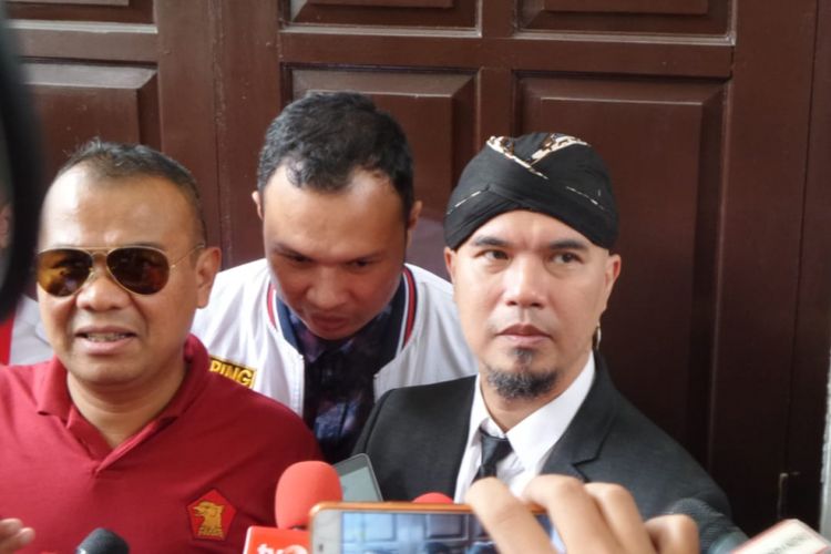 Ahmad Dhani menghadiri sidang kasus ujaran kebencian di PN Jakarta Selatan, Senin (23/4/2018).