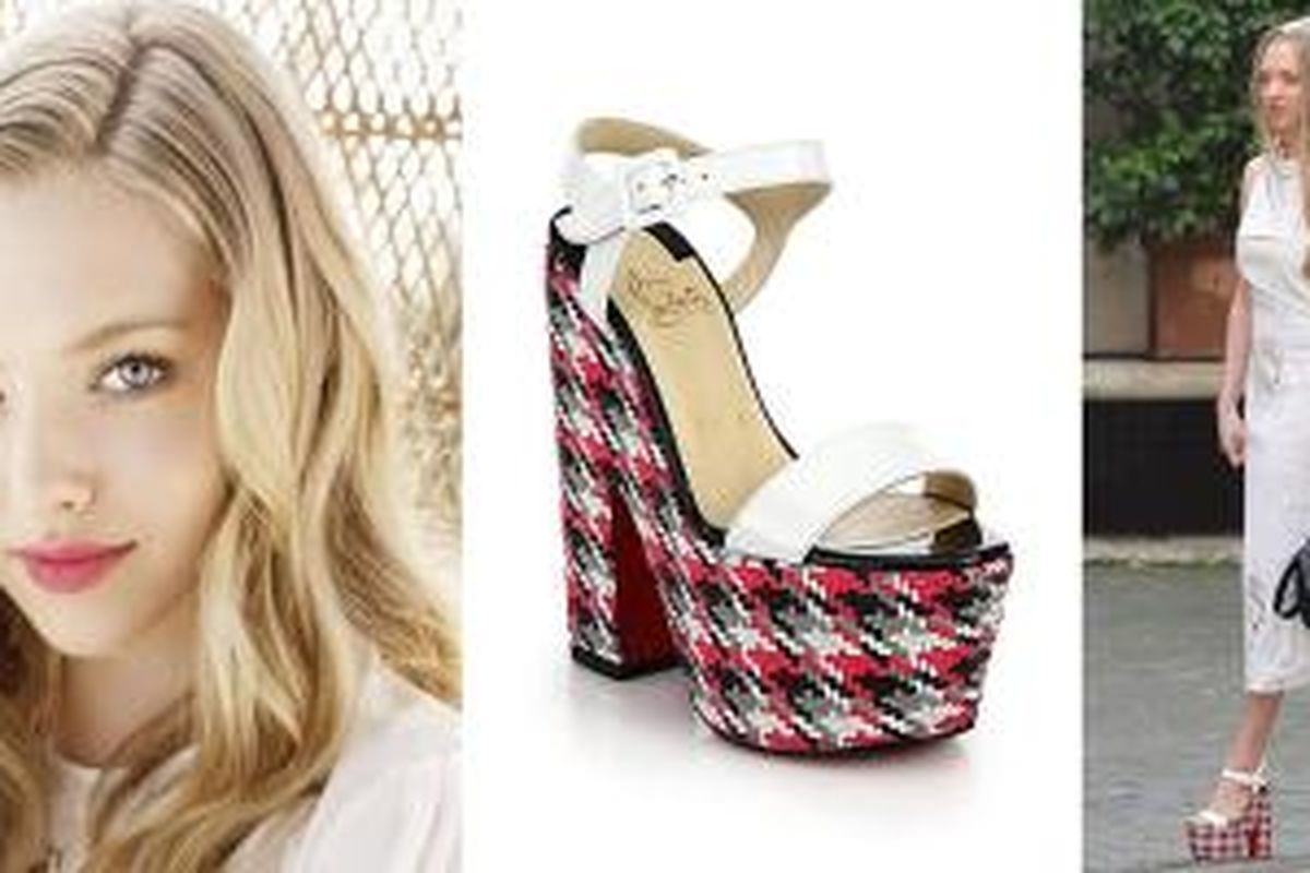 Aktris Amanda Seyfried mengenakan sandal platform Christian Louboutin dengan nama koleksi Bella.
