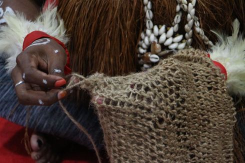 Bukan Sekedar Tas, Noken adalah Lambang Kedewasaan Wanita Papua, Harganya Capai Rp 12 Juta