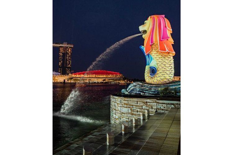 Patung Merlion di Merlion Park merupakan salah satu landmark ikonik di Singapura. 