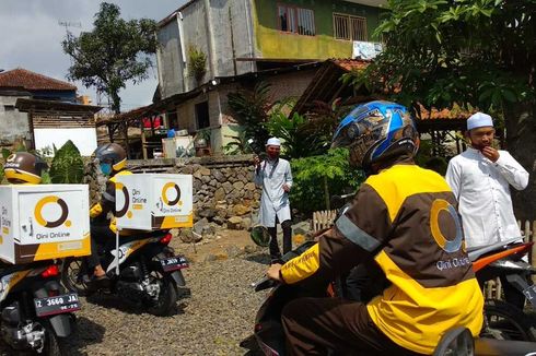 Buka Lapangan Kerja di Tengah Pandemi, Ustaz Ahmad Rintis Bisnis Ojek Online Pesantren