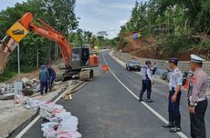 Diguyur Hujan Deras, Jalan Alternatif Gunungkidul-Sleman yang Diresmikan Sri Sultan HB X Ambles