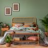 Bolehkan Meletakkan Kursi Menghadap Langsung ke Tempat Tidur?