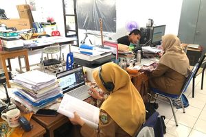 Ketika Gunung Api Menjadi Guru Kita