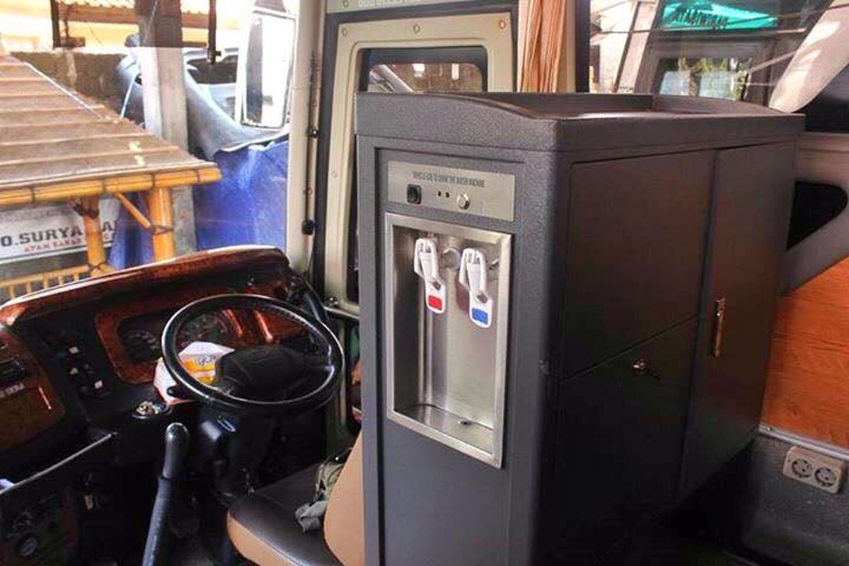 dispenser air di bus