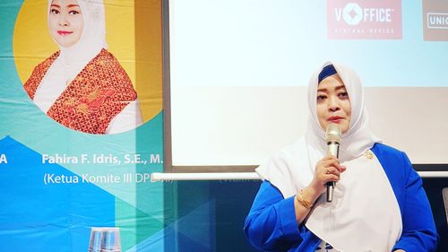 Ringankan Biaya Hidup, Fahira Idris Minta R1DO Lanjutkan Subsidi Transportasi Publik