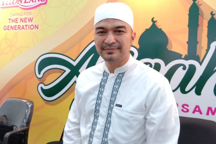 David Chalik dalam kegiatan aqiqah massal yang diselenggarakan Telon Lang bersama MNC TV di Masjid K.H Hasyim Ashari, Daan Mogot, Jakarta Barat, Minggu (28/10/2018).