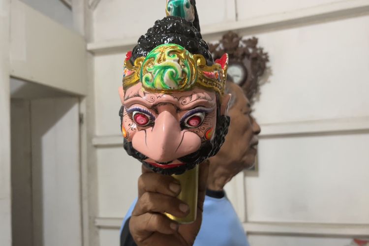 Abah Enju, Dalang Pangandaran yang Rela Lepas Kesempatan Jadi PNS demi Wayang