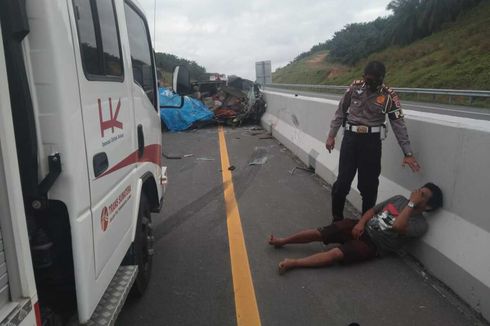 Kronologi Satu Keluarga Tewas dalam Kecelakaan di Tol Pekanbaru-Dumai