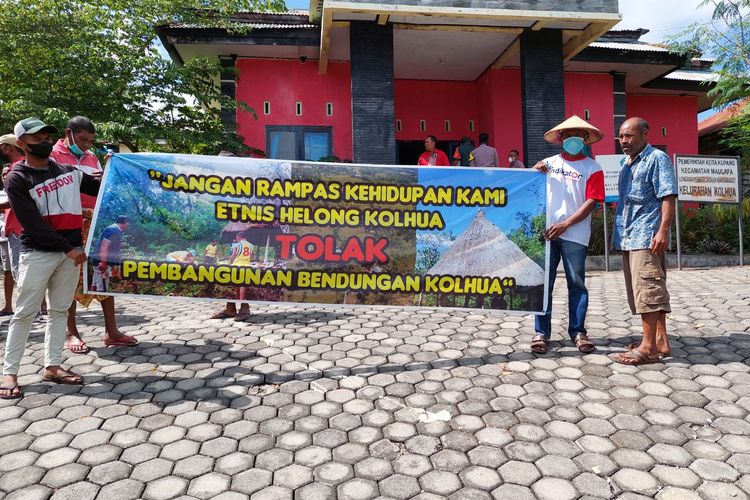 Warga Kelurahan Kolhua, Kecamatan Maulafa, Kota Kupang, Nusa Tenggara Timur (NTT), menolak pembangunan Bendungan Kolhua