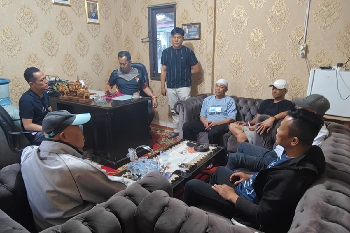 Sapani bin Baruni tahanan Kejaksaan Negeri (Kejari) Pagar Alam yang kabur menyerahkan diri ke polisi usai menjadi DPO, Rabu (30/4/2025).