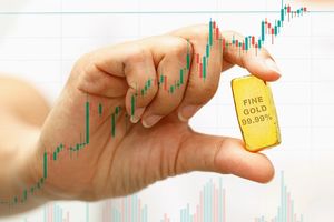 Cek Harga Emas Hari Ini 10 Januari 2026 Pagi: Ada Kenaikan Tipis