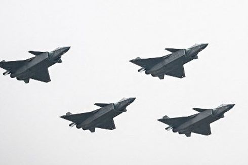 J-20 Jet Tempur Siluman Mutakhir China Akhirnya Dipamerkan Setelah Lama Dirahasiakan