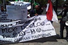 Mahasiswa Tegal Demo Dua Tahun Kepemimpinan SBY