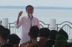 Kunjungi Nelayan di Kotabaru, Jokowi Bikin Kuis Berhadiah Sepeda