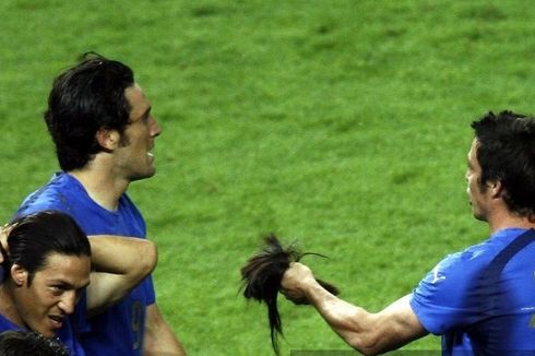 20 Hari Jelang Piala Dunia 2022: Massimo Oddo, Tukang Cukur Sakti Timnas Italia