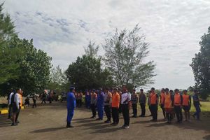 Pencarian Penerjun Widiasih Diperluas ke Batu Karas, Helm dan Parasut Ditemukan