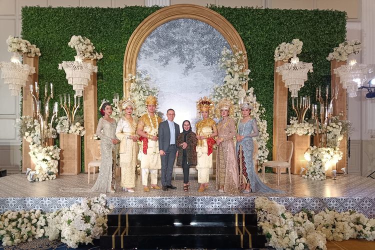 Pembukaan Wedding Open House A Fusion of Traditional & International di The Tribrata Darmawangsa Jakarta