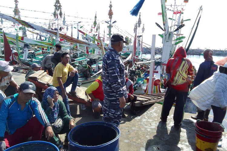 Aparat tengah melakukan koordinasi dengan nelayan Muncar 