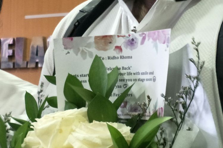 Bunga yang diterima Ridho Rhoma di Rutan Salemba, Jakarta Pusat, Rabu (8/1/2020)