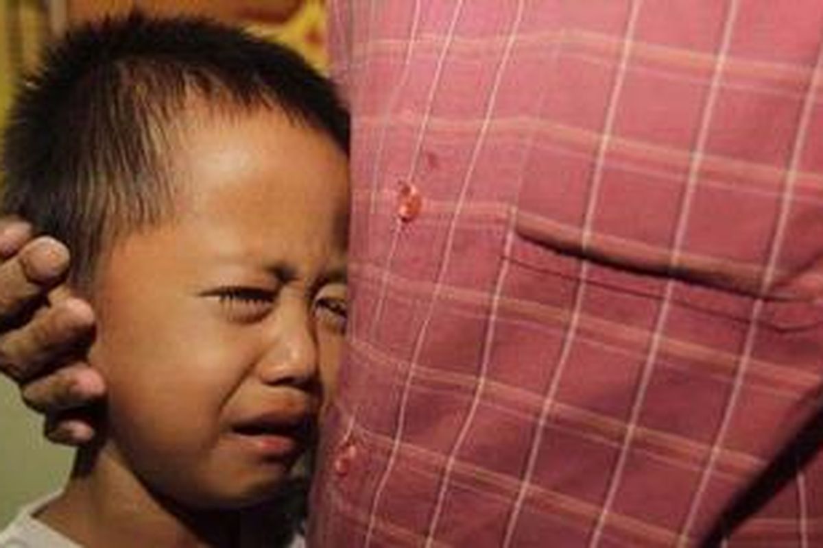 Ilustrasi anak menangis